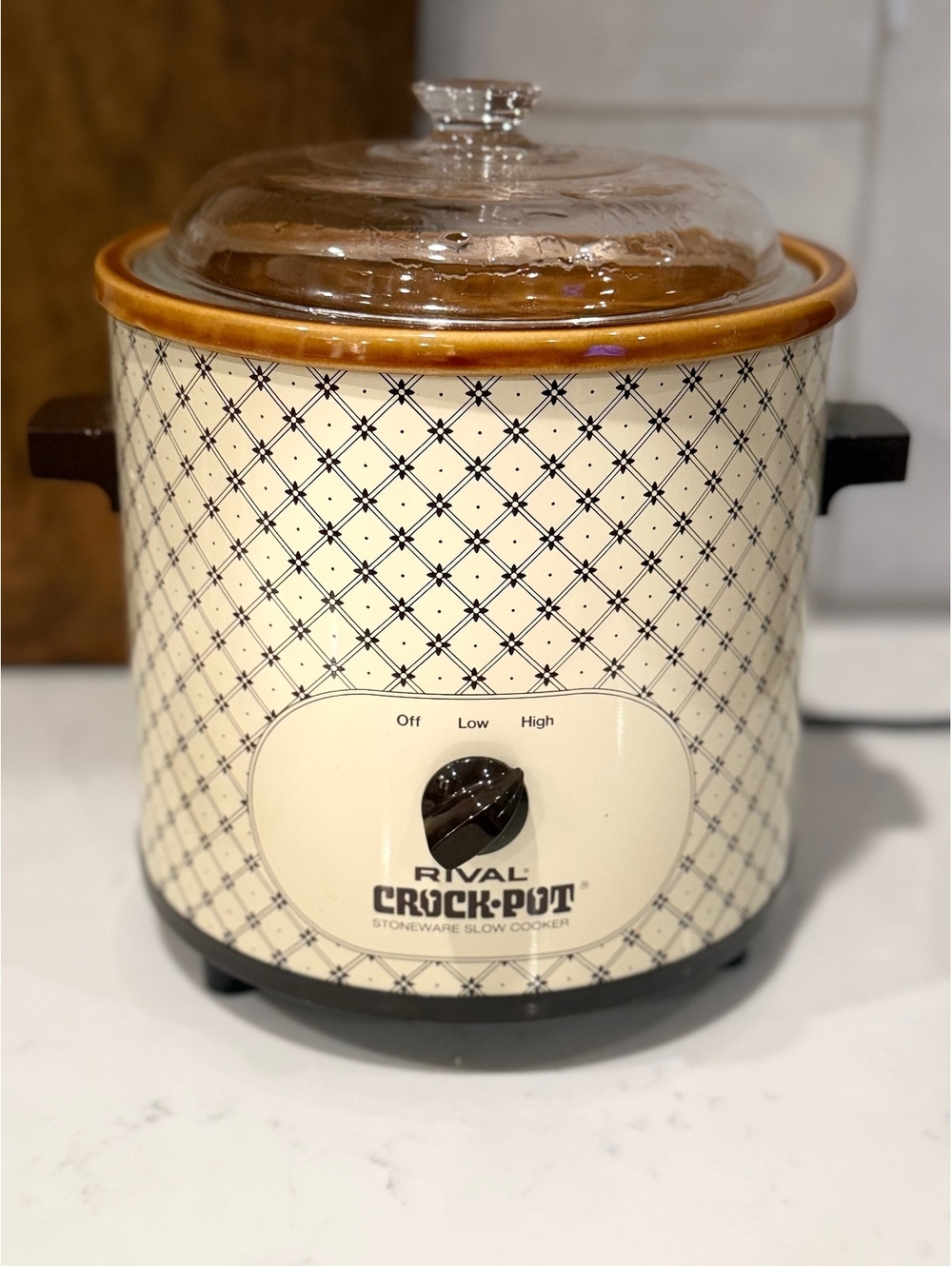 Rival Crock Pot Slow Cooker with Glass Lid